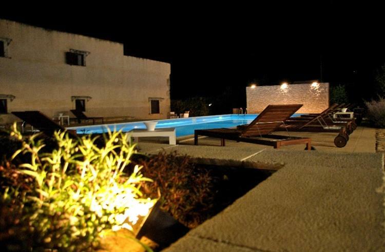 مبيت وإفطار نوتو Antica Masseria La Fiumara المظهر الخارجي الصورة